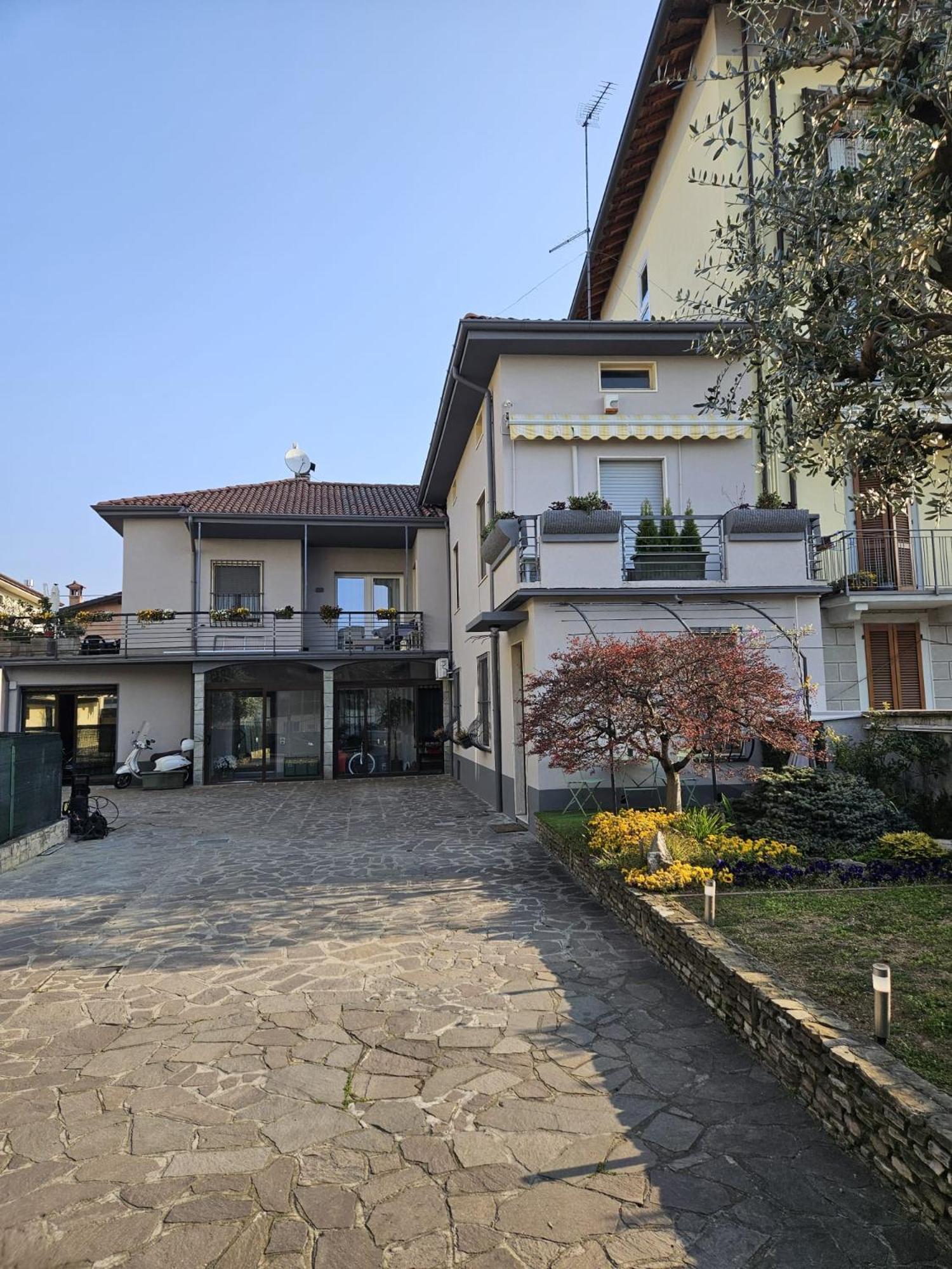 Da Romy Holiday House Моццо Экстерьер фото